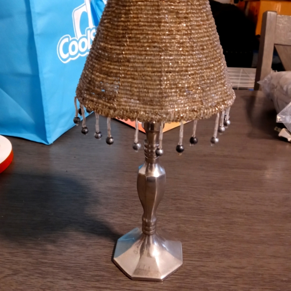 Candle holder